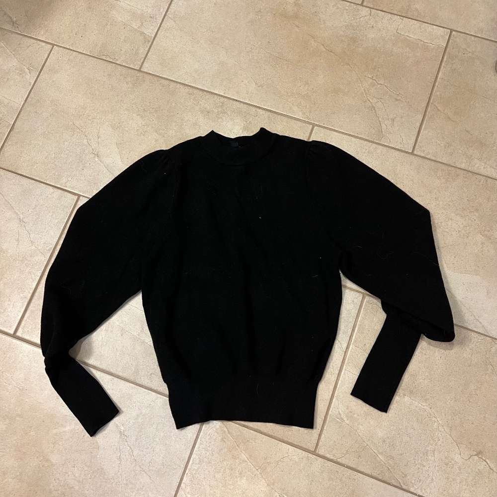Buffalo puffy sleeve sweater